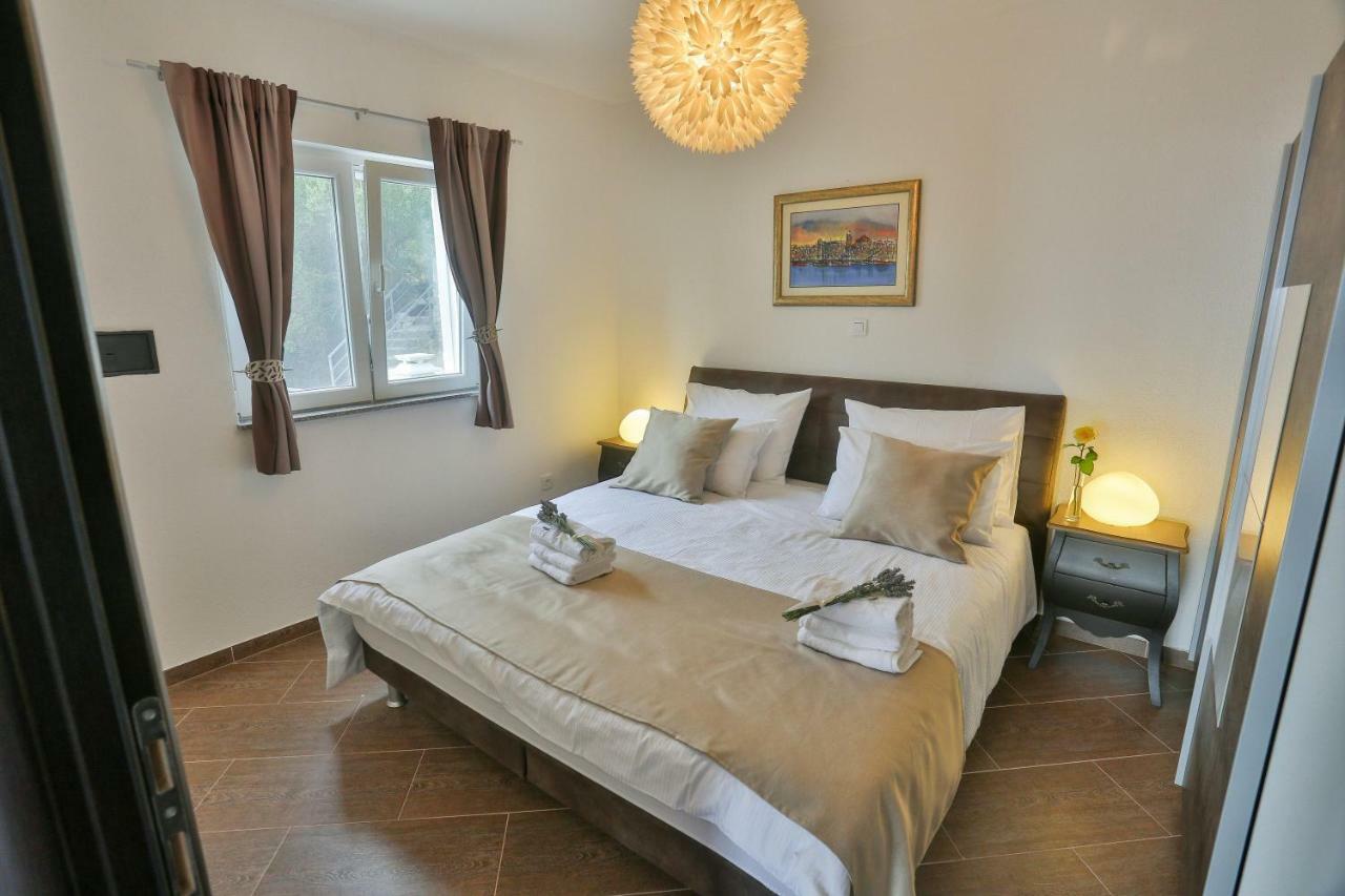 Villa Poletto Omiš Esterno foto